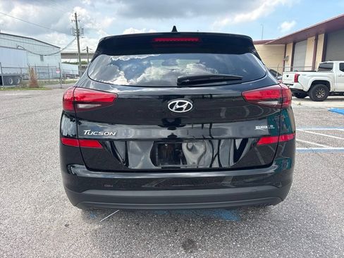 Used 2021 Hyundai Tucson SE FWD image 4