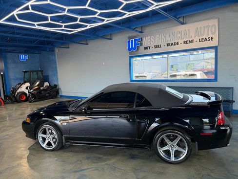 Used 2002 Ford Mustang GT RWD image 11