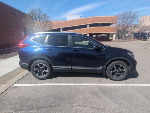 Used 2018 Honda CR-V Touring image 5