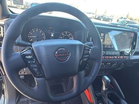 New 2026 Nissan Frontier PRO-4X w/ Pro-4x Convenience Package AWD/4WD image 18