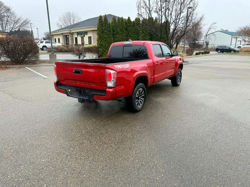 Used 2023 Toyota Tacoma TRD Sport w/ Advanced Technology Package image 5