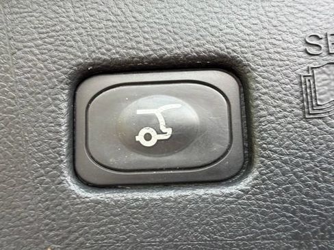 Used 2022 Ford Edge SEL w/ Convenience Package AWD/4WD image 12