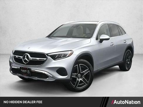 Certified 2026 Mercedes-Benz GLC 300 4MATIC image 1