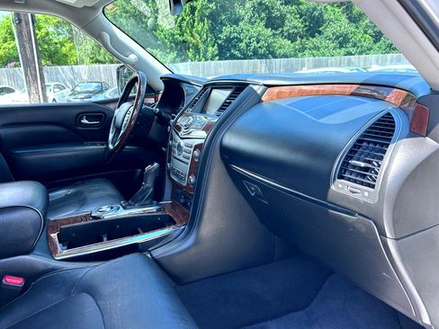 Used 2019 INFINITI QX80 Luxe w/ Proassist Package image 9