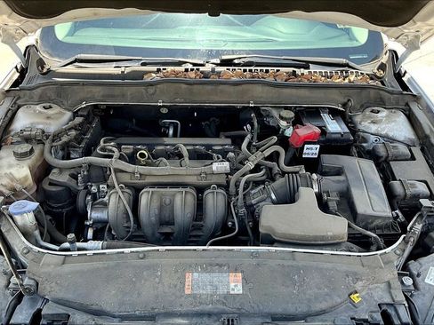 Used 2016 Ford Fusion SE image 30