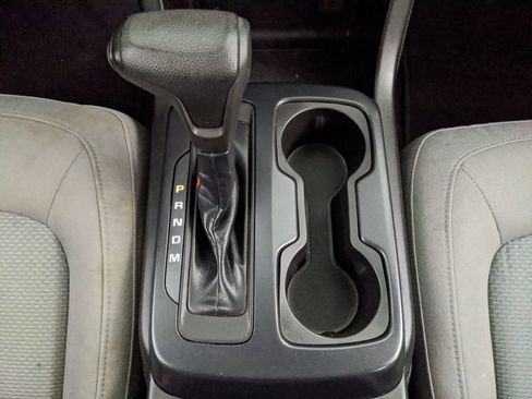 Used 2016 Chevrolet Colorado W/T w/ WT Convenience Package AWD/4WD image 9
