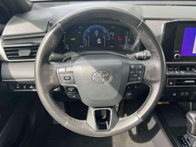 Certified 2025 Toyota Camry SE w/ Convenience Package FWD image 12