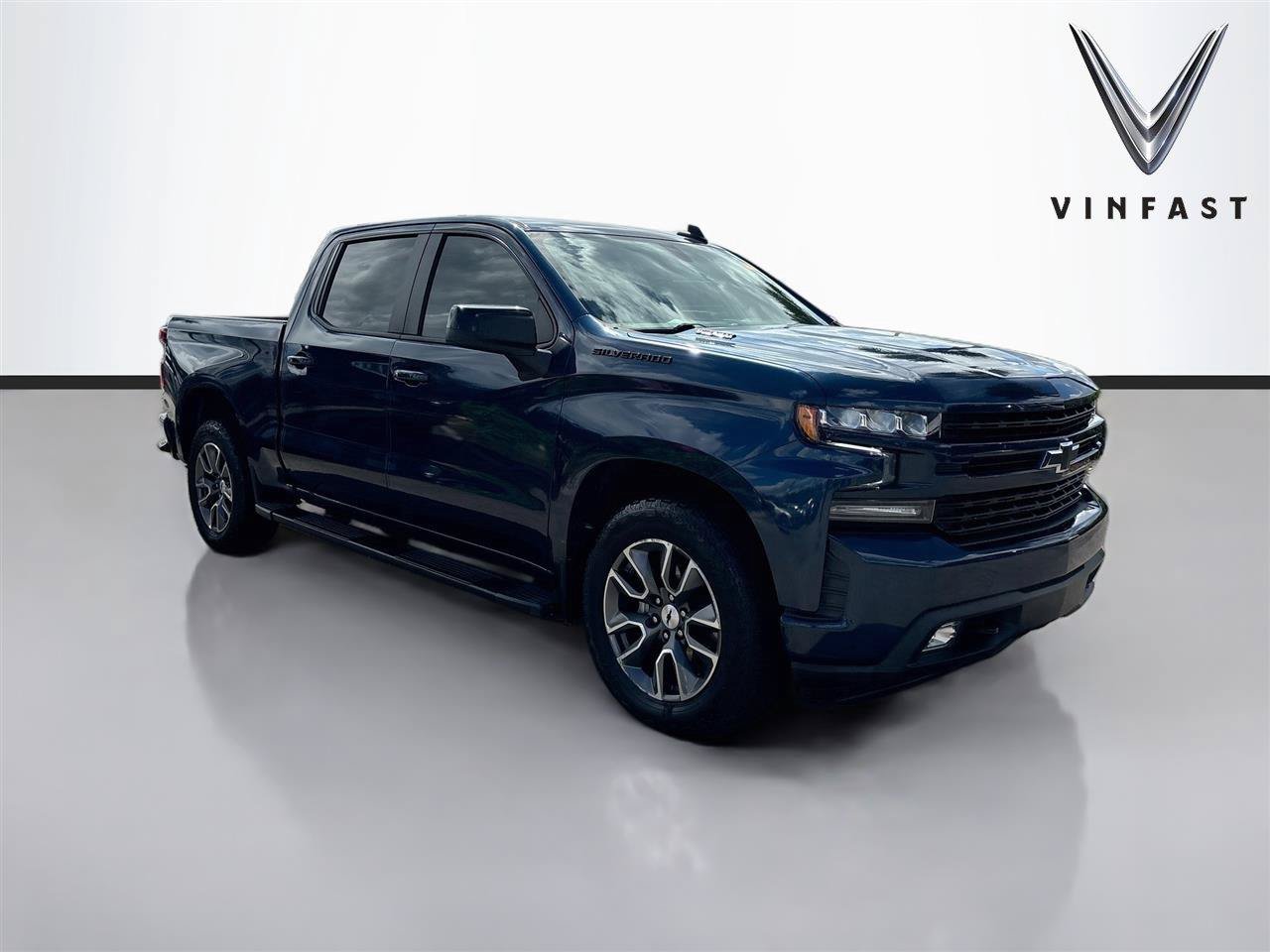 Used 2021 Chevrolet Silverado 1500 RST w/ LPO, Dark Essentials Package RWD image 1