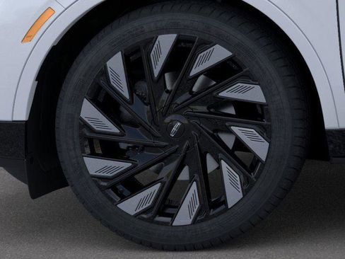 New 2024 Lincoln Nautilus Reserve w/ Jet Appearance Package (87T) image 47