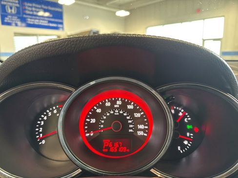 Used 2012 Kia Sorento SX FWD image 12