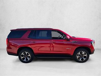 Used 2025 GMC Yukon AT4 AWD/4WD video 4