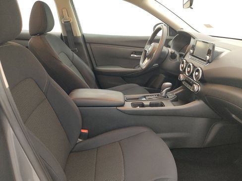 Used 2022 Nissan Sentra S image 21