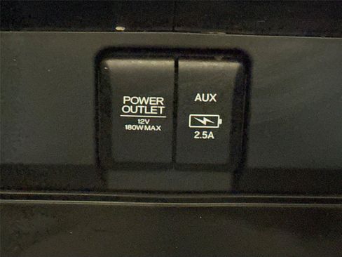 Used 2022 Honda Pilot Sport image 32