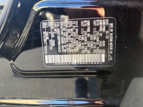 Used 2024 Nissan Rogue SV image 24