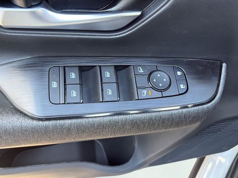 New 2026 Nissan Kicks SV image 16