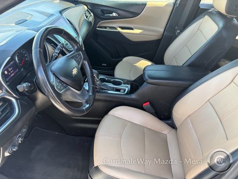 Used 2022 Chevrolet Equinox Premier FWD image 11
