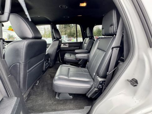 Used 2017 Ford Expedition Limited AWD/4WD image 12