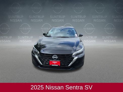 Used 2025 Nissan Sentra SV w/ Trunk Package image 3