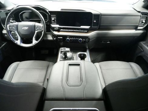 Used 2022 Chevrolet Silverado 1500 RST w/ Max Trailering Package image 7