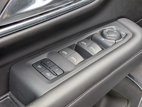 Used 2023 Chevrolet Tahoe LT AWD/4WD image 14