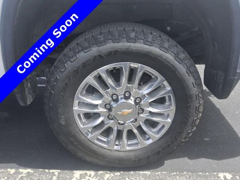 Used 2021 Chevrolet Silverado 3500 High Country w/ Z71 Off-Road Package AWD/4WD image 19