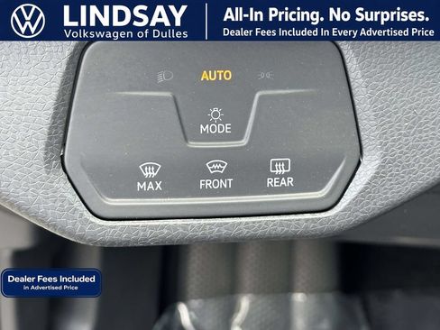 Used 2023 Volkswagen ID.4 Pro AWD/4WD image 24
