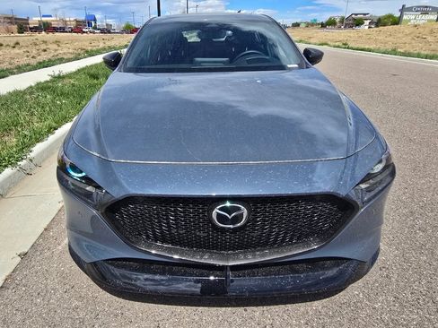 New 2026 MAZDA MAZDA3 Hatchback w/Premium Plus Pkg image 8