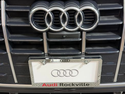 Used 2023 Audi Q5 2.0T Premium Plus w/ Premium Plus Package AWD/4WD image 26