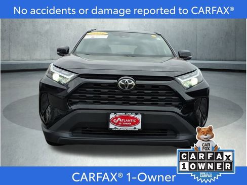 Used 2023 Toyota RAV4 XLE image 2