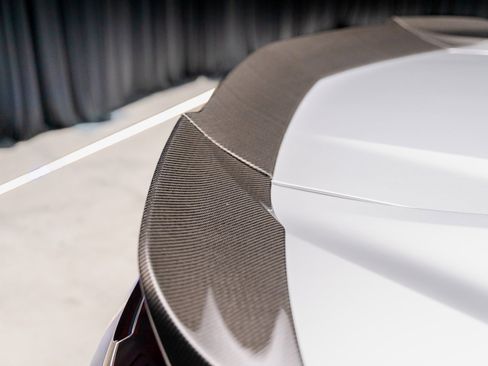 Used 2017 Acura NSX image 28