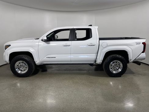 New 2026 Toyota Tacoma TRD Sport image 6