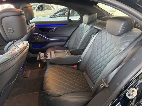 New 2025 Mercedes-Benz S 580 4MATIC Sedan image 14