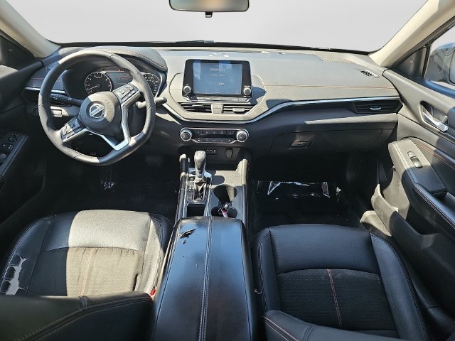Used 2020 Nissan Altima 2.5 SR w/ Premium Package FWD image 11