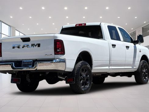 Used 2026 RAM 3500 Tradesman w/ Chrome Appearance Group A AWD/4WD image 4