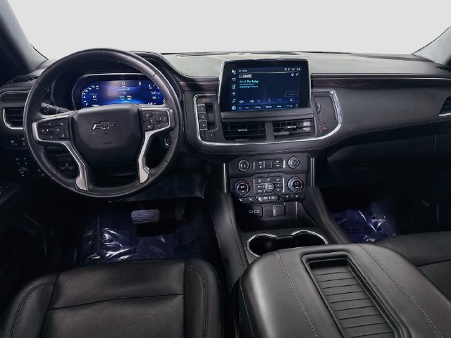 Used 2023 Chevrolet Tahoe Z71 w/ Z71 Off-Road Package AWD/4WD image 16