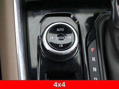 Used 2023 GMC Canyon Denali AWD/4WD image 26