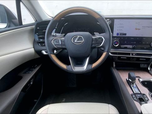 Used 2024 Lexus RX 350 Premium w/ Accessory Package (Z1) AWD/4WD image 14