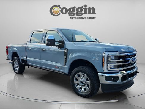 New 2026 Ford F350 King Ranch w/ Chrome Package image 8