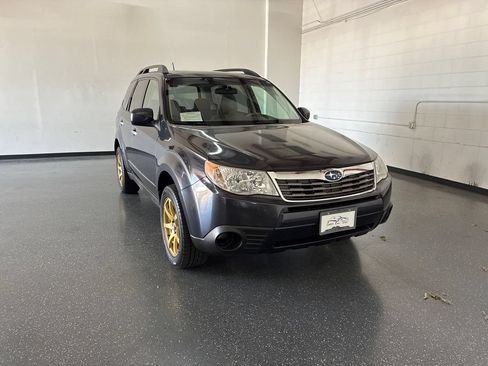 Used 2010 Subaru Forester 2.5X Premium AWD/4WD image 1