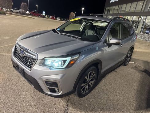Used 2020 Subaru Forester Limited image 5
