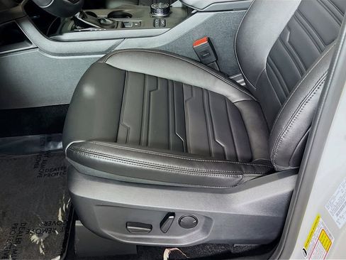 New 2026 Ford Ranger Lariat w/ FX4 Off-Road Package image 21