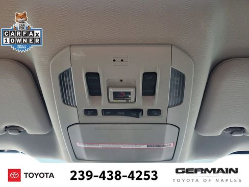 Used 2023 Toyota Highlander XLE FWD image 34