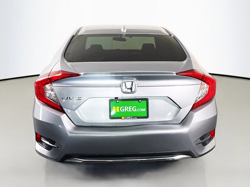 Used 2019 Honda Civic EX image 8