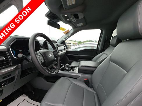 Used 2022 Ford F150 Lightning Pro AWD/4WD image 6