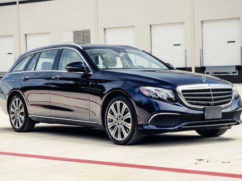 Used 2019 Mercedes-Benz E 450 4MATIC Wagon image 5