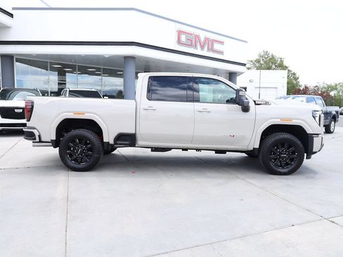 New 2026 GMC Sierra 3500 AT4 w/ AT4 Premium Plus Package AWD/4WD image 7