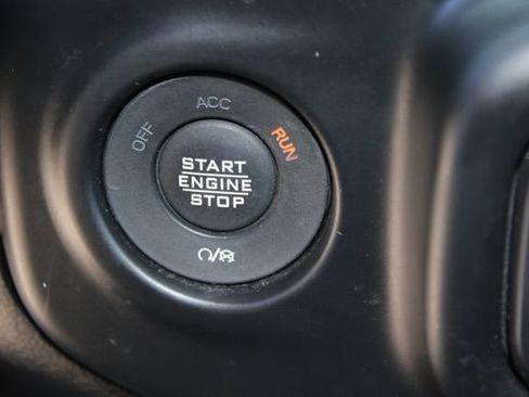 Used 2021 Jeep Wrangler Unlimited Rubicon AWD/4WD image 24
