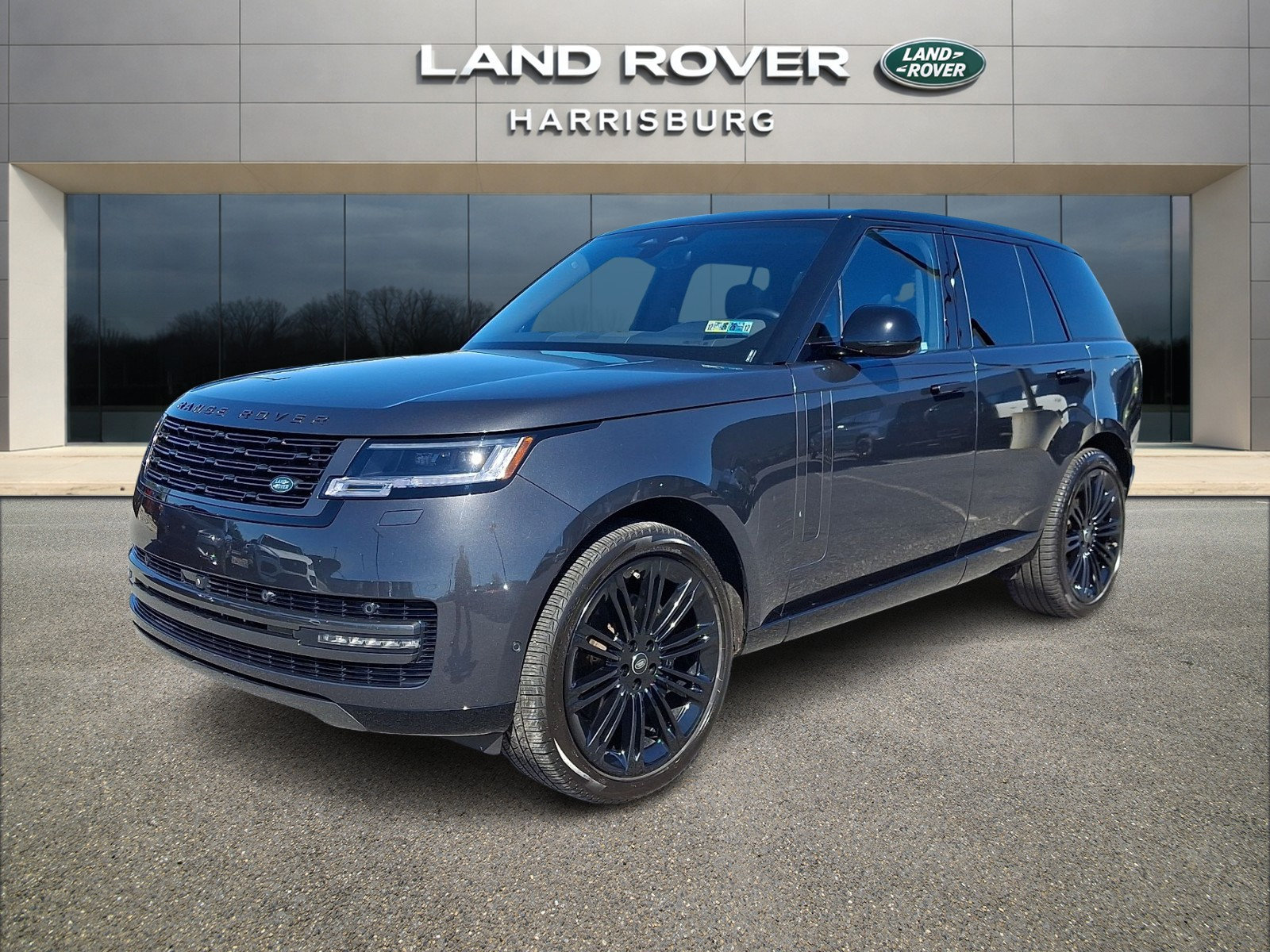Used 2025 Land Rover Range Rover SE AWD/4WD image 1