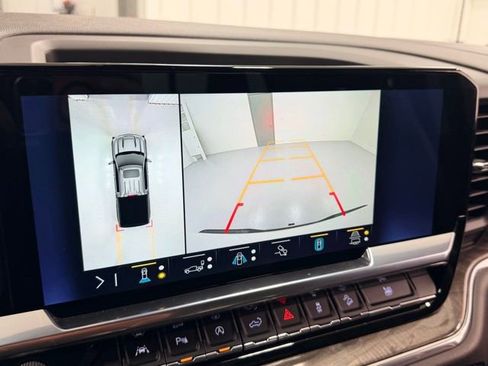 Certified 2023 Chevrolet Silverado 1500 LTZ w/ Technology Package image 15