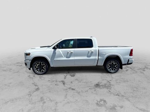 New 2026 RAM 1500 Laramie AWD/4WD image 5